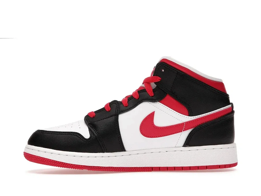 Фото № 3 с приближением к товару «‎Jordan 1 Mid Very Berry »