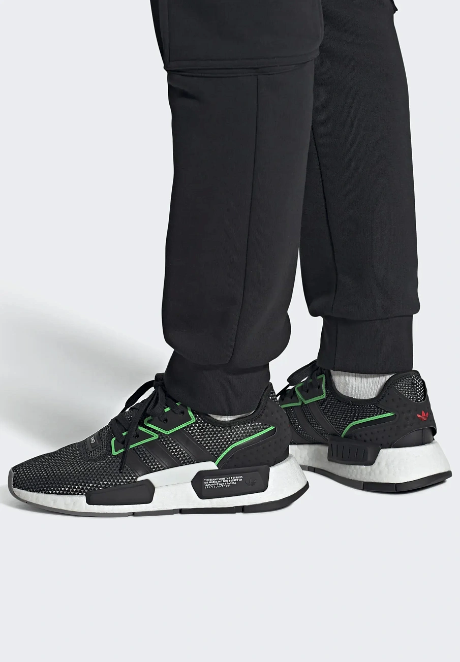 Фото № 1 с приближением к товару «‎NMD G1»