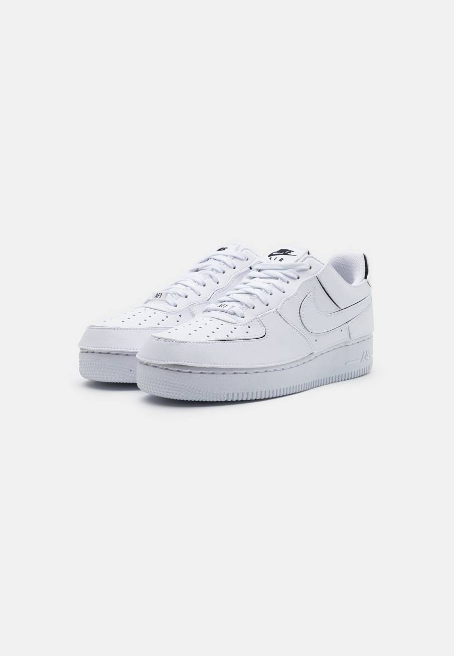 Фото № 5 с приближением к товару «‎Nike Air Force 1/1 »