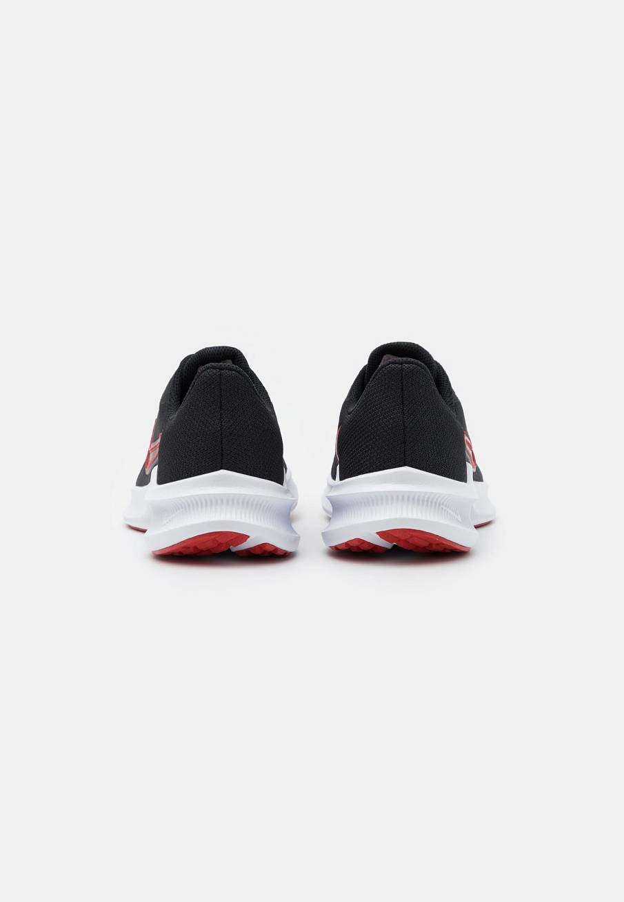 Фото № 3 с приближением к товару «‎Nike Downshifter »