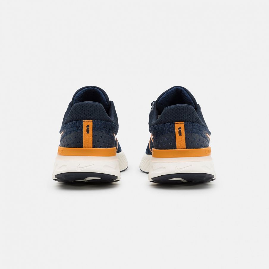 Фото № 3 с приближением к товару «‎Nike React Infinity FK 3 Prm»