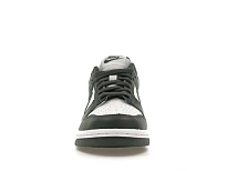 Фото № 2 с приближением к товару «‎Nike Dunk Low»