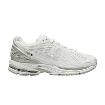 Фото № 1 с приближением к товару «‎New Balance 1906R White»