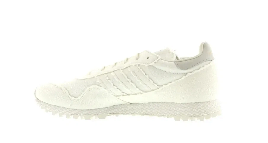 Фото № 3 с приближением к товару «‎adidas New York Daniel Arsham»