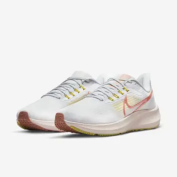 Nike Air Zoom Pegasus 39 - 4