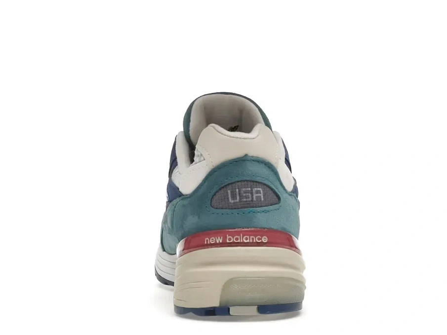 Фото № 4 с приближением к товару «‎New Balance 992»
