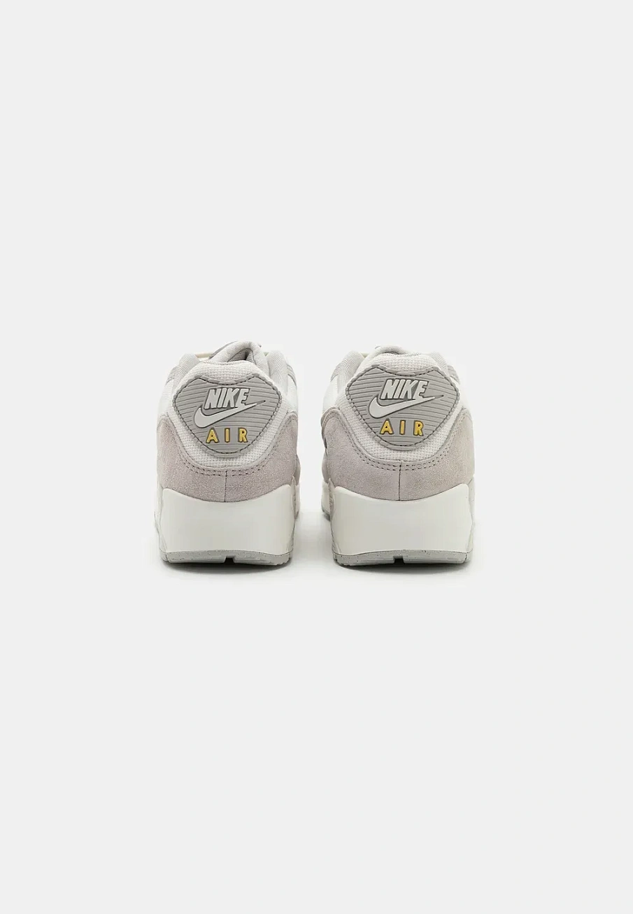 Фото № 3 с приближением к товару «‎AIR MAX 90 PRM UNISEX»