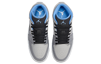 Фото № 4 с приближением к товару «‎Nike Air Jordan 1 Mid Basketball Shoes Crater»