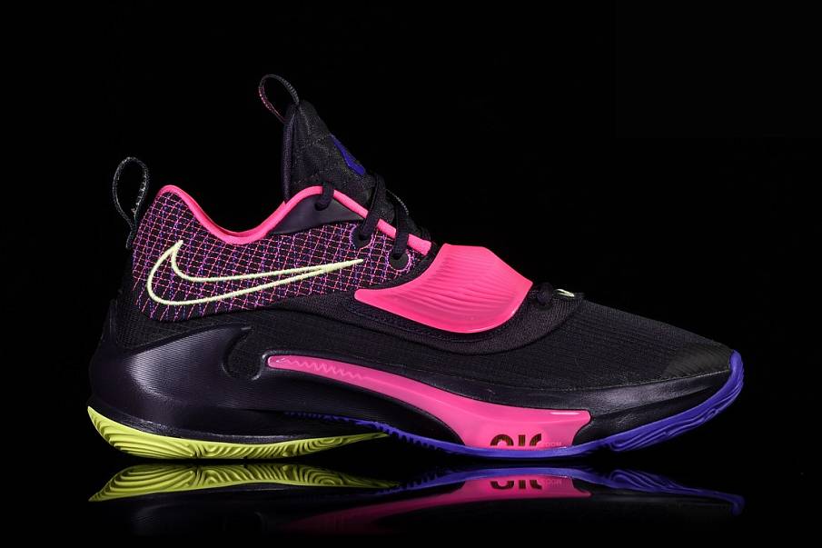 Фото № 2 с приближением к товару «‎Nike Zoom Freak 3 Digital»