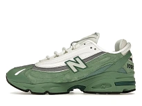 Фото № 3 с приближением к товару «‎New Balance 1000»