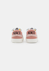 Фото № 3 с приближением к товару «‎Nike Blazer ’77 Jumbo »