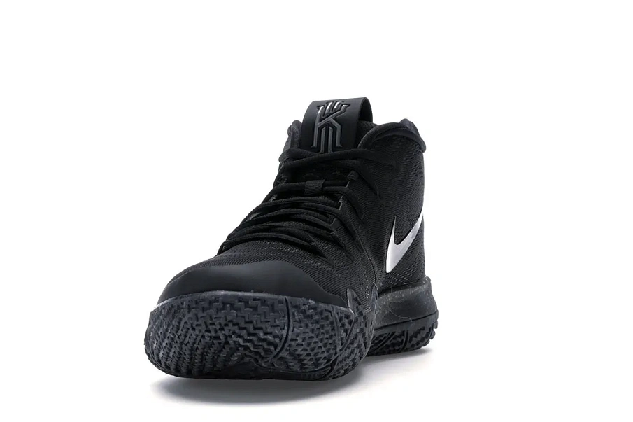 Фото № 4 с приближением к товару «‎Nike Kyrie 4 Blackout»