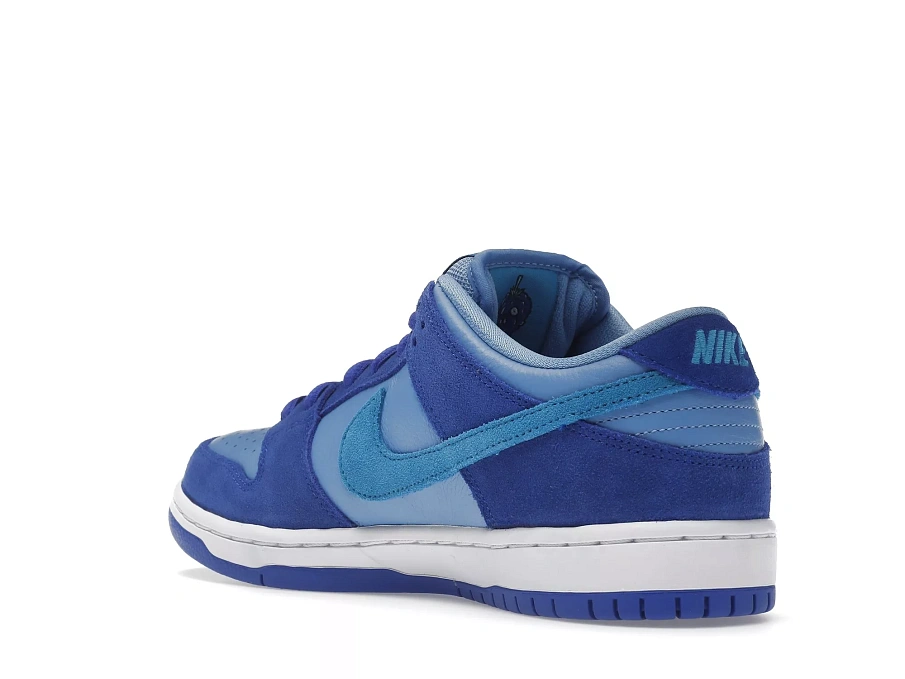 Фото № 4 с приближением к товару «‎Nike SB Dunk Low Blue Raspberry»