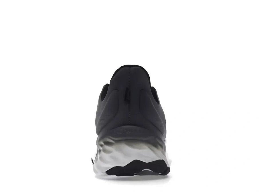 Фото № 4 с приближением к товару «‎New Balance Fresh Foam Roav v2»