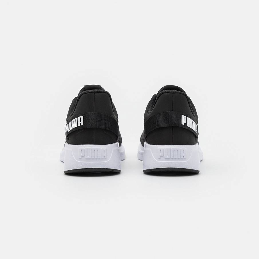 Фото № 3 с приближением к товару «‎Puma Disperse XT »