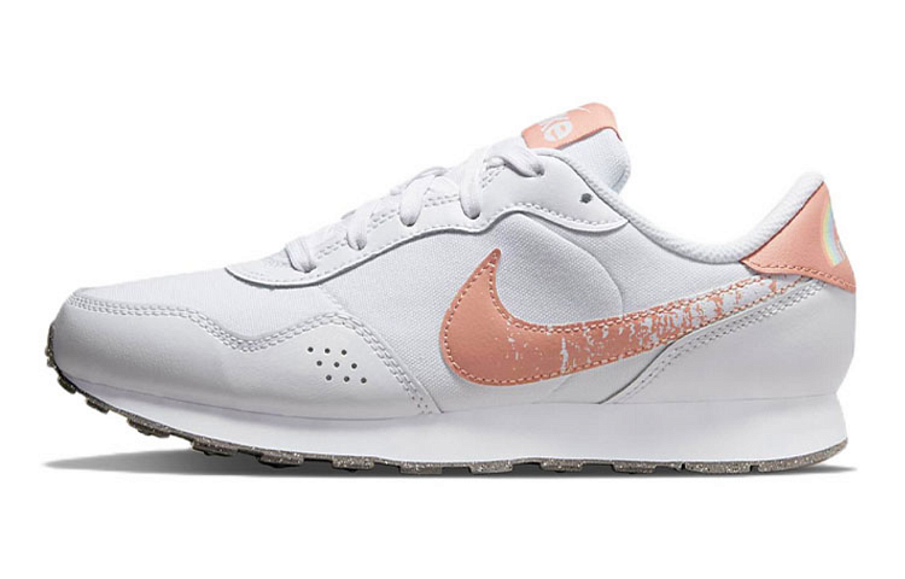 Фото № 1 с приближением к товару «‎ Nike MD Valiant Running shoes»