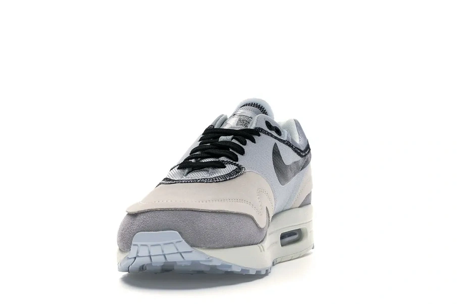 Фото № 4 с приближением к товару «‎Nike Air Max 1 Inside Out Phantom Black»
