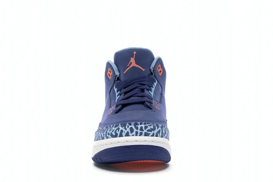 Фото № 2 с приближением к товару «‎Jordan 3 Retro Purple Dust »