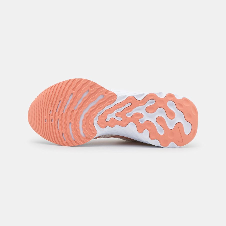 Фото № 2 с приближением к товару «‎Nike React Infinity FK 3»