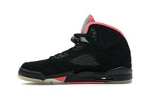 Фото № 3 с приближением к товару «‎Jordan 5 Retro Black Alarming »