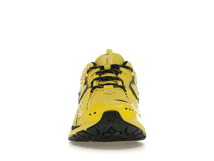 Фото № 2 с приближением к товару «‎New Balance 1906R»