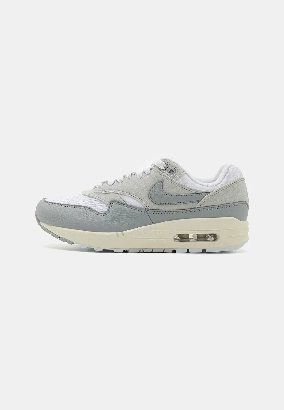 Фото № 1 с приближением к товару «‎AIR MAX 1 87»