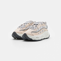 Фото № 2 с приближением к товару «‎Adidas Oznova »