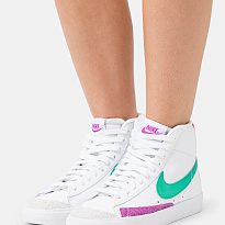 Фото № 1 с приближением к товару «‎Nike W Blazer 77 »