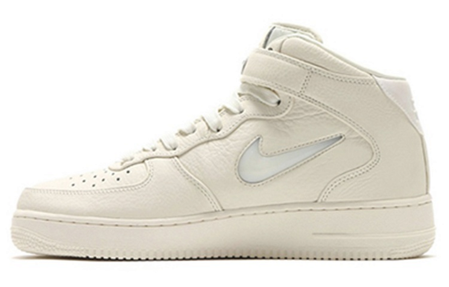 Фото № 1 с приближением к товару «‎Nike Air Force 1 Retro Prm SailSail-Sail»