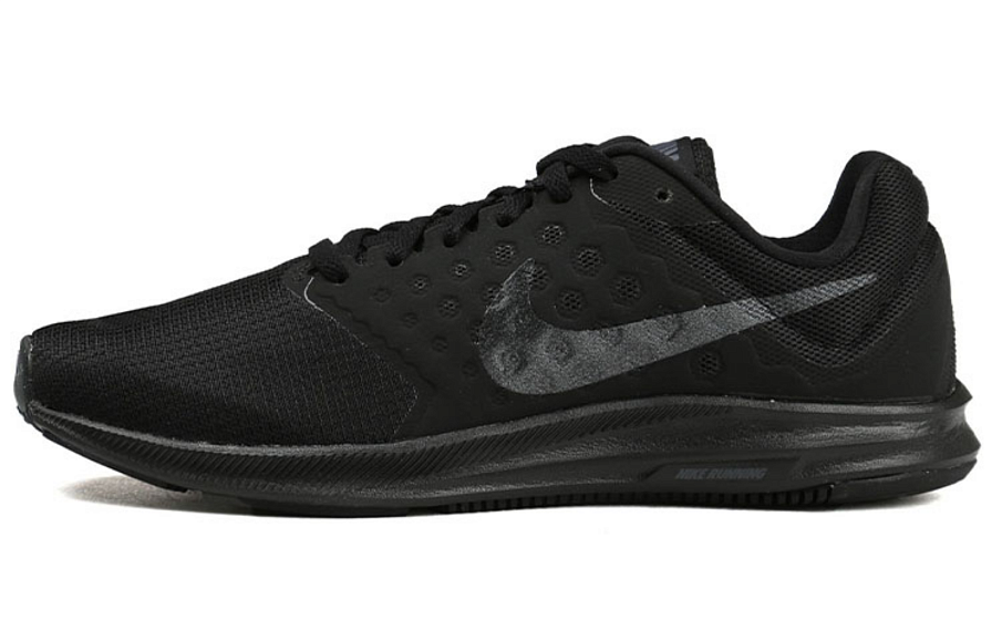 Фото № 1 с приближением к товару «‎Nike Wmns Downshifter 7 Running Shoes Black»
