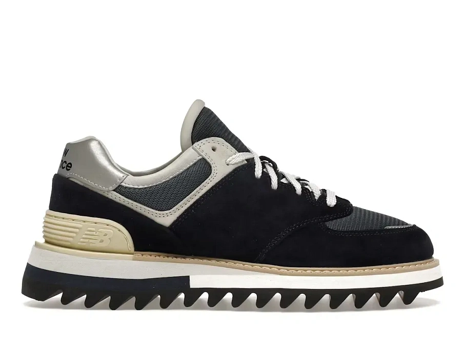Фото № 1 с приближением к товару «‎New Balance 574»