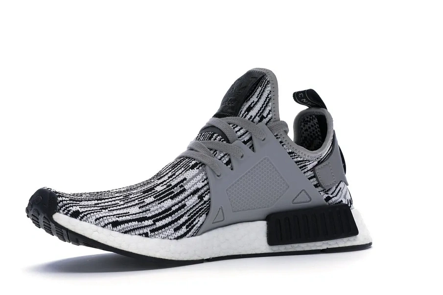 Фото № 2 с приближением к товару «‎adidas NMD XR1 Glitch Camo Oreo»