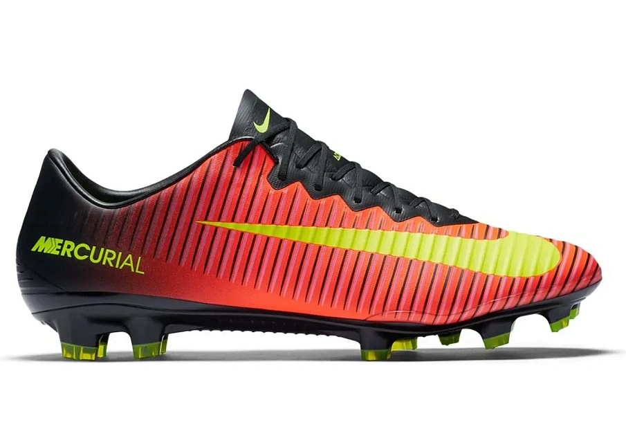 Фото № 1 с приближением к товару «‎Nike Mercurial Vapor XI FG Total Crimson Black Volt»