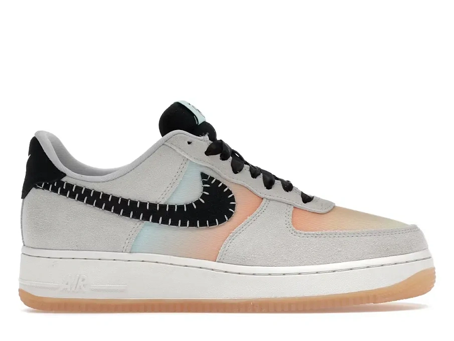 Фото № 1 с приближением к товару «‎Nike Air Force 1 Low '07»