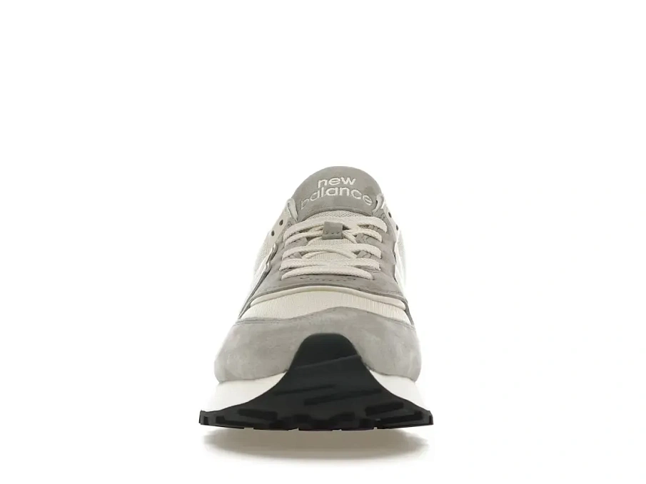 Фото № 2 с приближением к товару «‎New Balance 574 Legacy»
