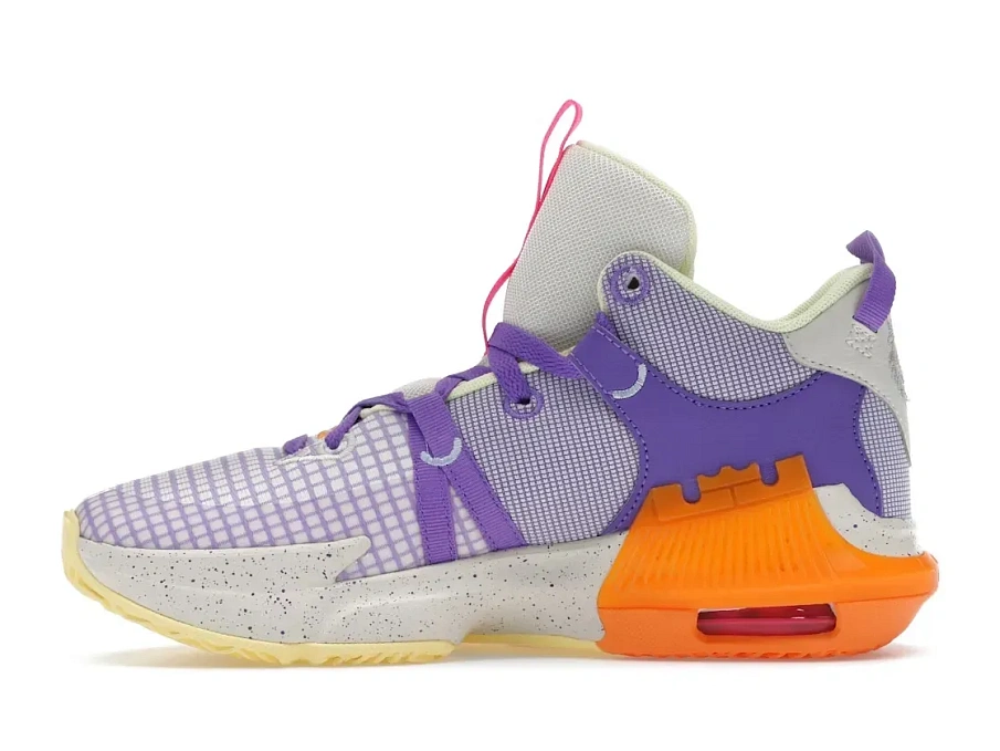 Фото № 3 с приближением к товару «‎Nike LeBron Witness 7»