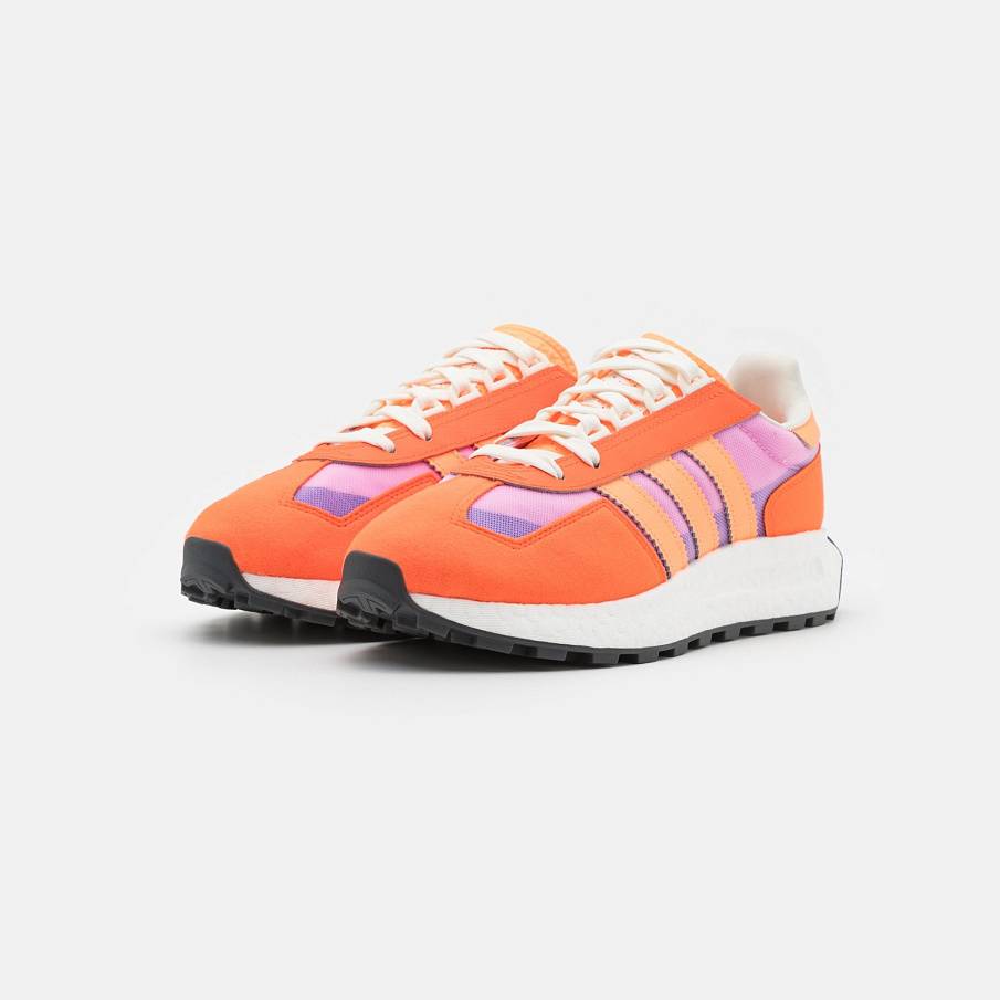 Фото № 2 с приближением к товару «‎Adidas Retropy E5 »