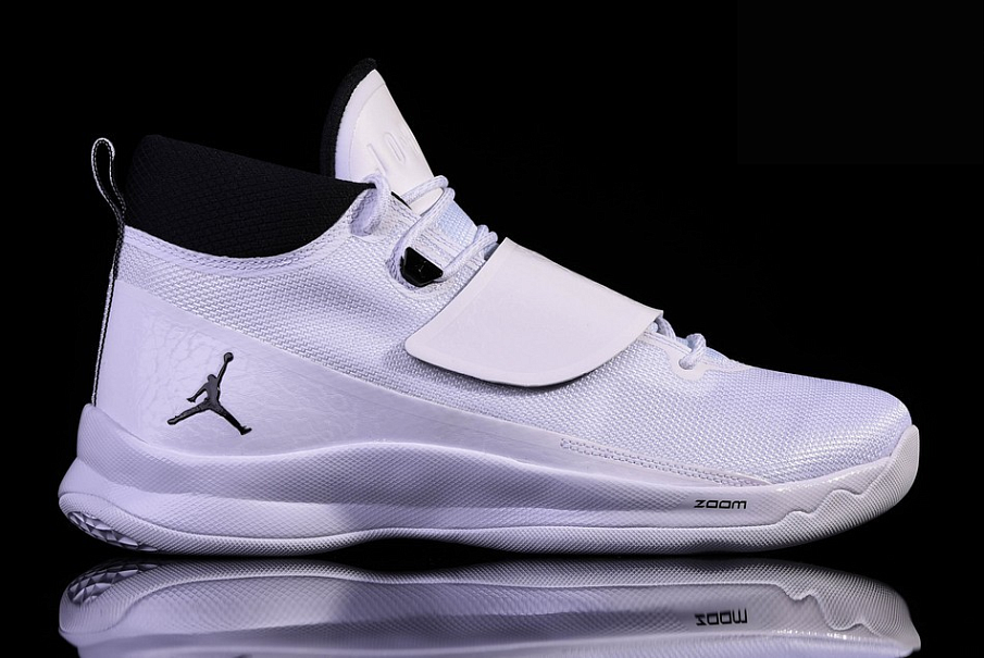 Фото № 5 с приближением к товару «‎Nike Air Jordan Super.fly 5 PO Blake Griffin »