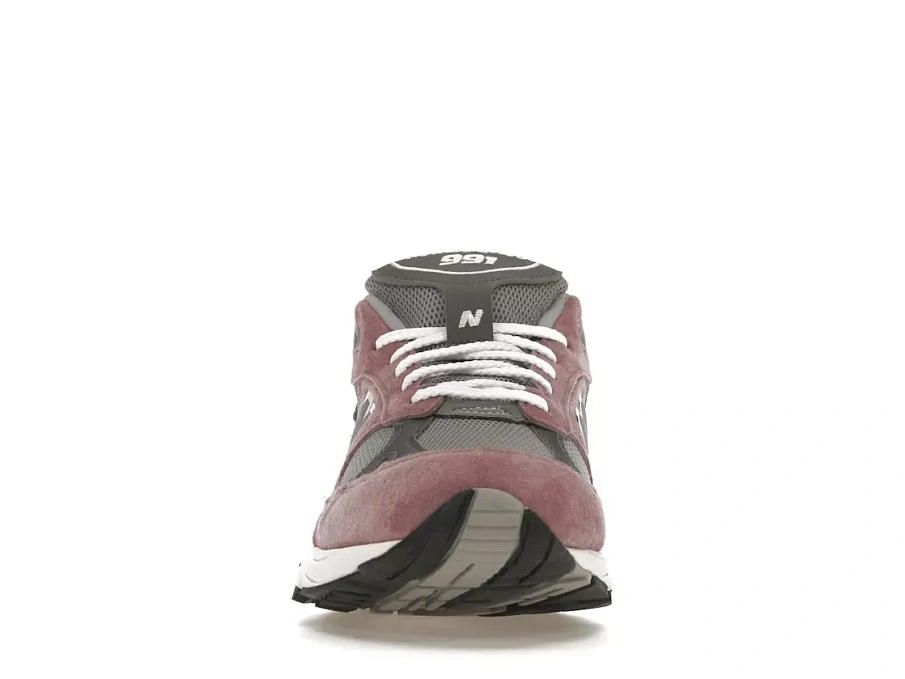 Фото № 2 с приближением к товару «‎New Balance 991 MiUK»