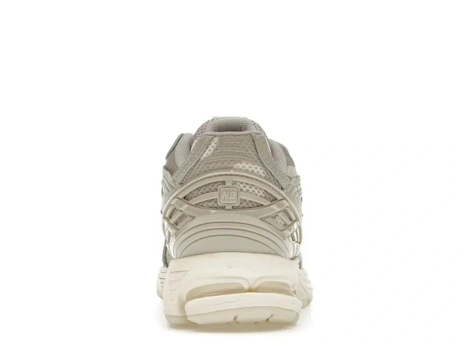 Фото № 4 с приближением к товару «‎New Balance 1906R»