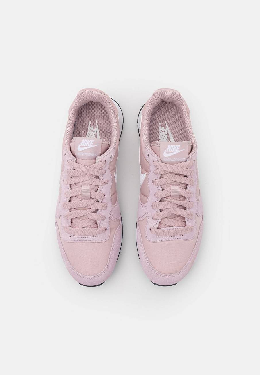 Фото № 5 с приближением к товару «‎Nike Internationalist Damenschuh »