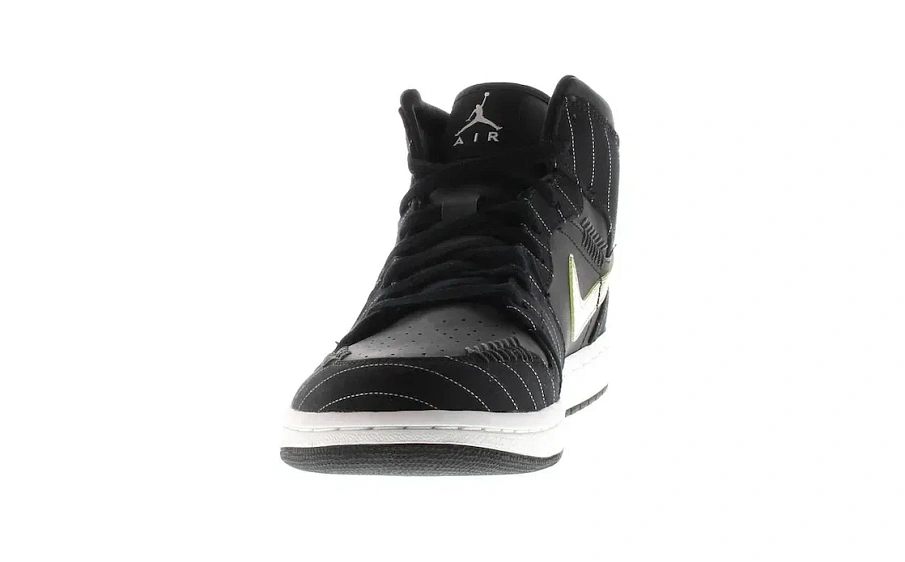 Фото № 2 с приближением к товару «‎Jordan 1 Retro Opening Day Black»