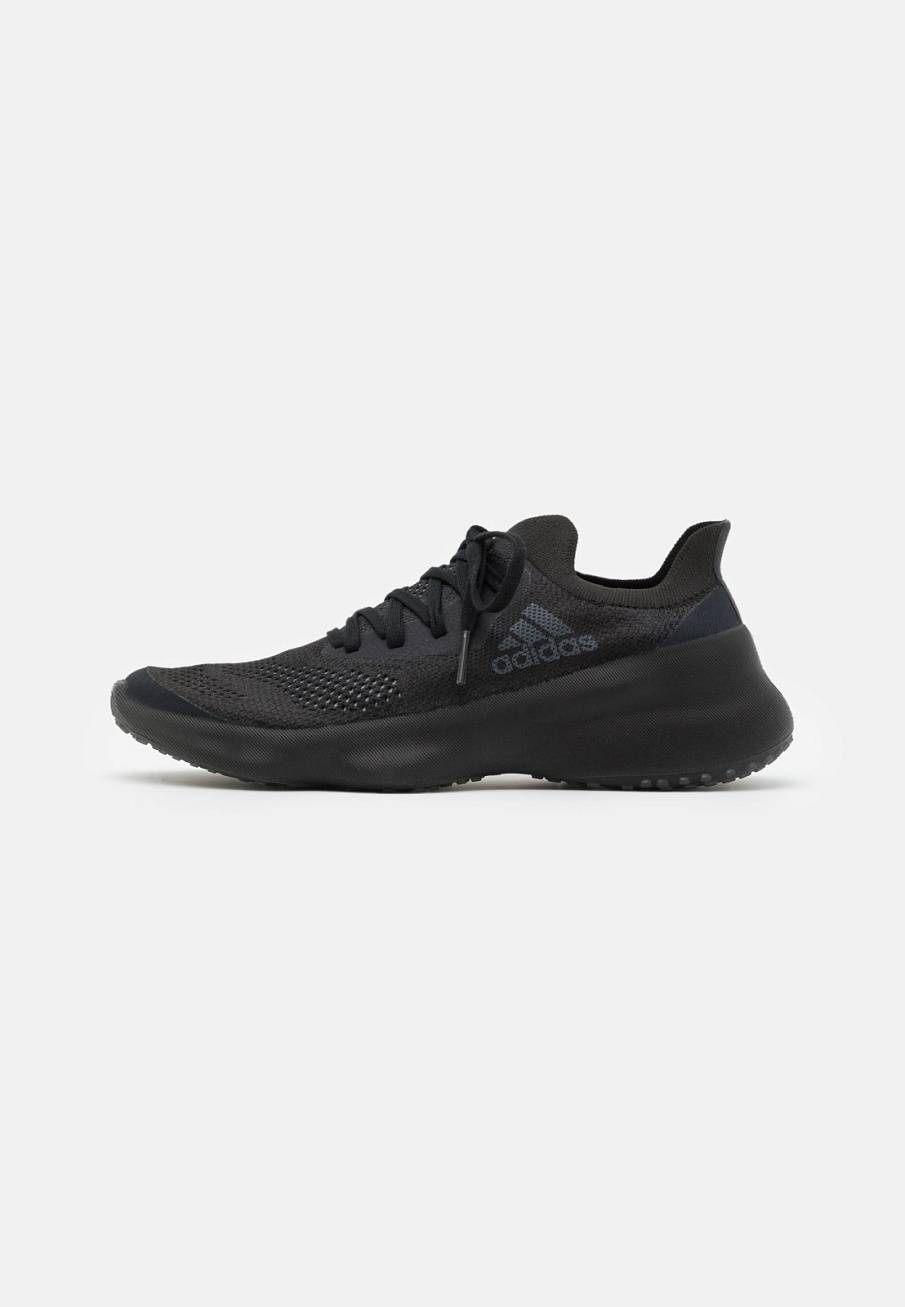 Фото № 1 с приближением к товару «‎Adidas Futurenatural»