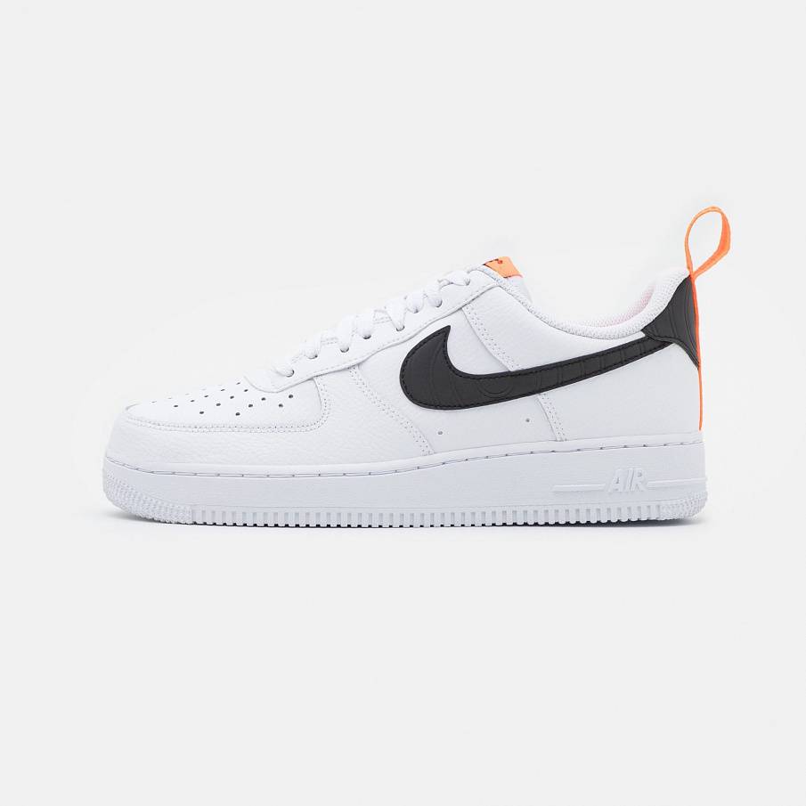 Фото № 1 с приближением к товару «‎Nike Air Force 1 »