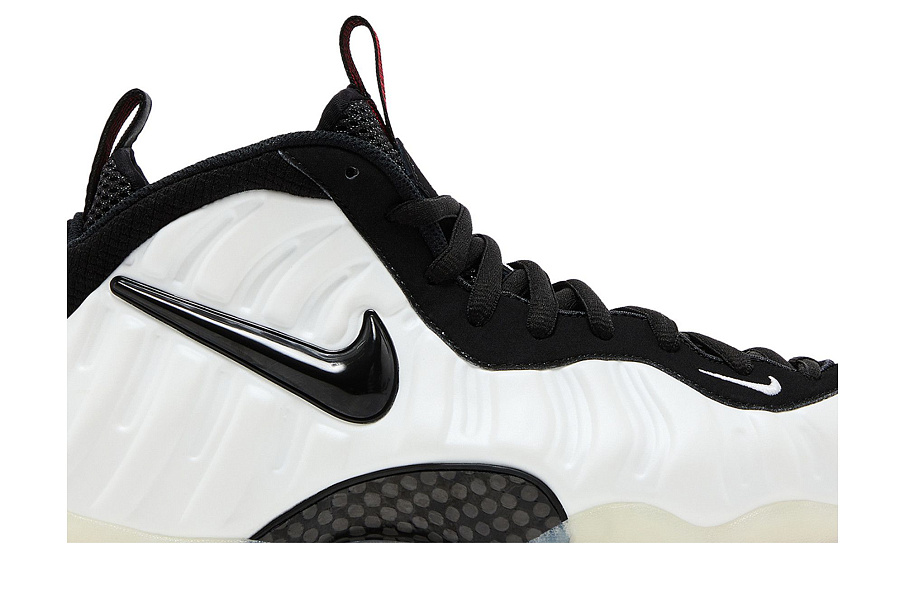 Фото № 3 с приближением к товару «‎Nike Air Foamposite Pro Pearl 2025»