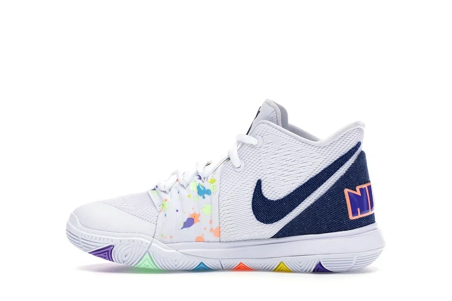 Фото № 5 с приближением к товару «‎Nike Kyrie 5 White Denim »