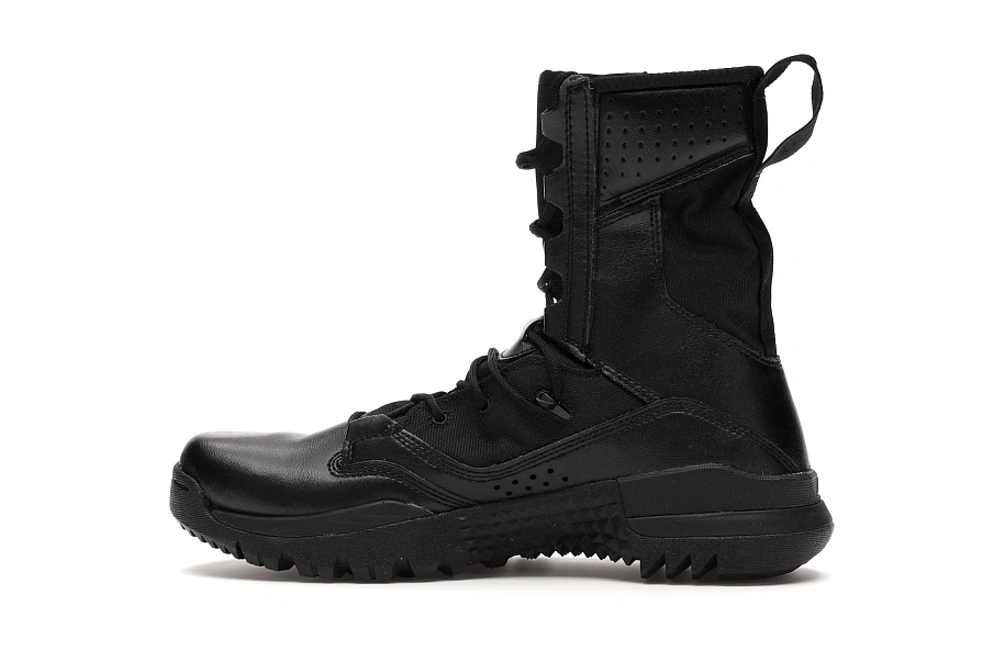 Фото № 5 с приближением к товару «‎Nike Special Field Boot 8 Inch Black»