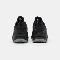 Фото № 3 с приближением к товару «‎Adidas »