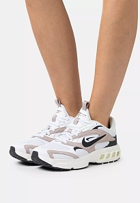 Фото № 4 с приближением к товару «‎WOMENS ZOOM AIR FIRE»