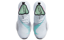Фото № 4 с приближением к товару «‎Nike Wmns Air Zoom SuperRep 'Football Grey' Football GreyBlackWhiteFlash Crimson»